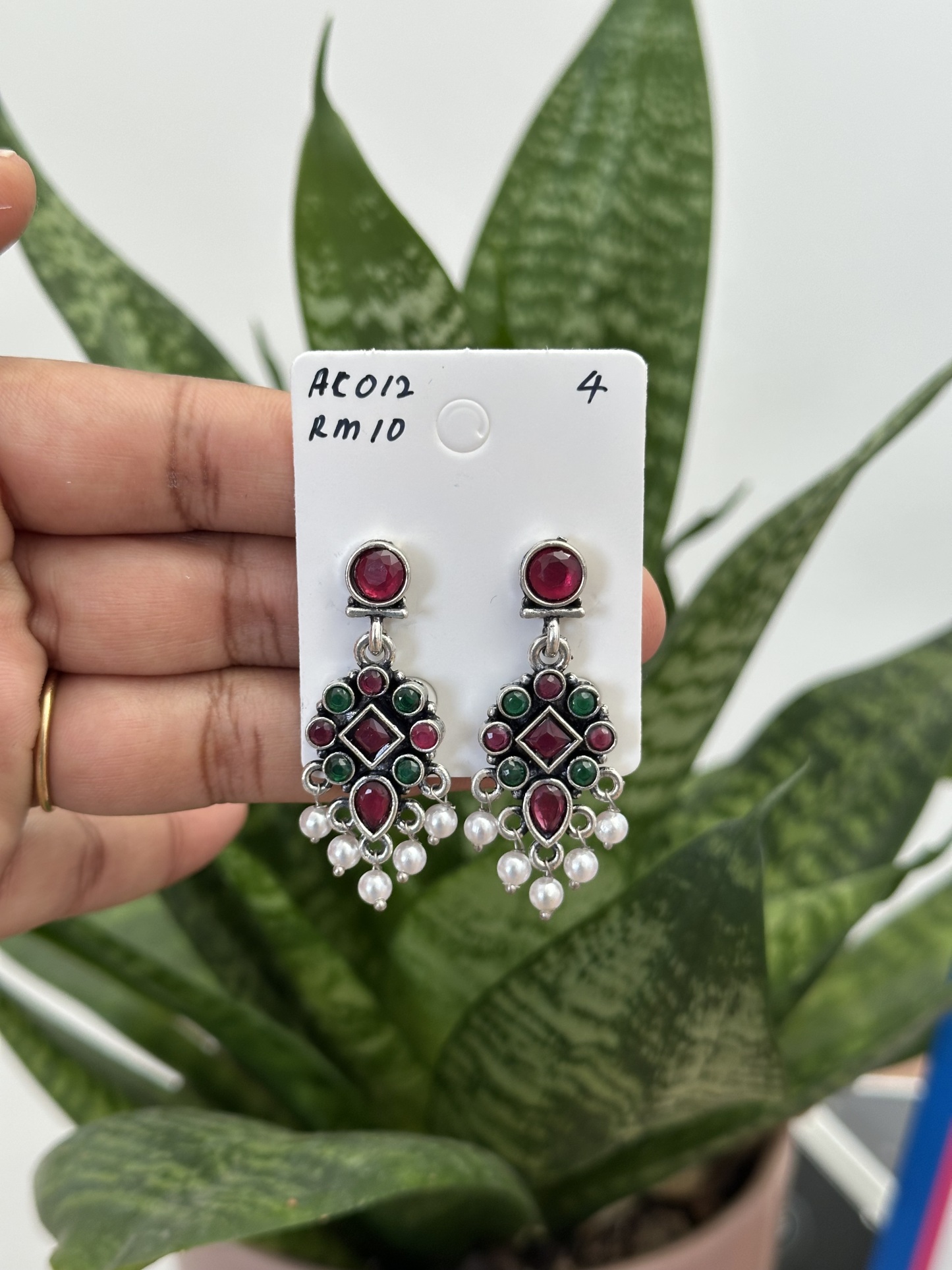 Flower Stone Silver Earring