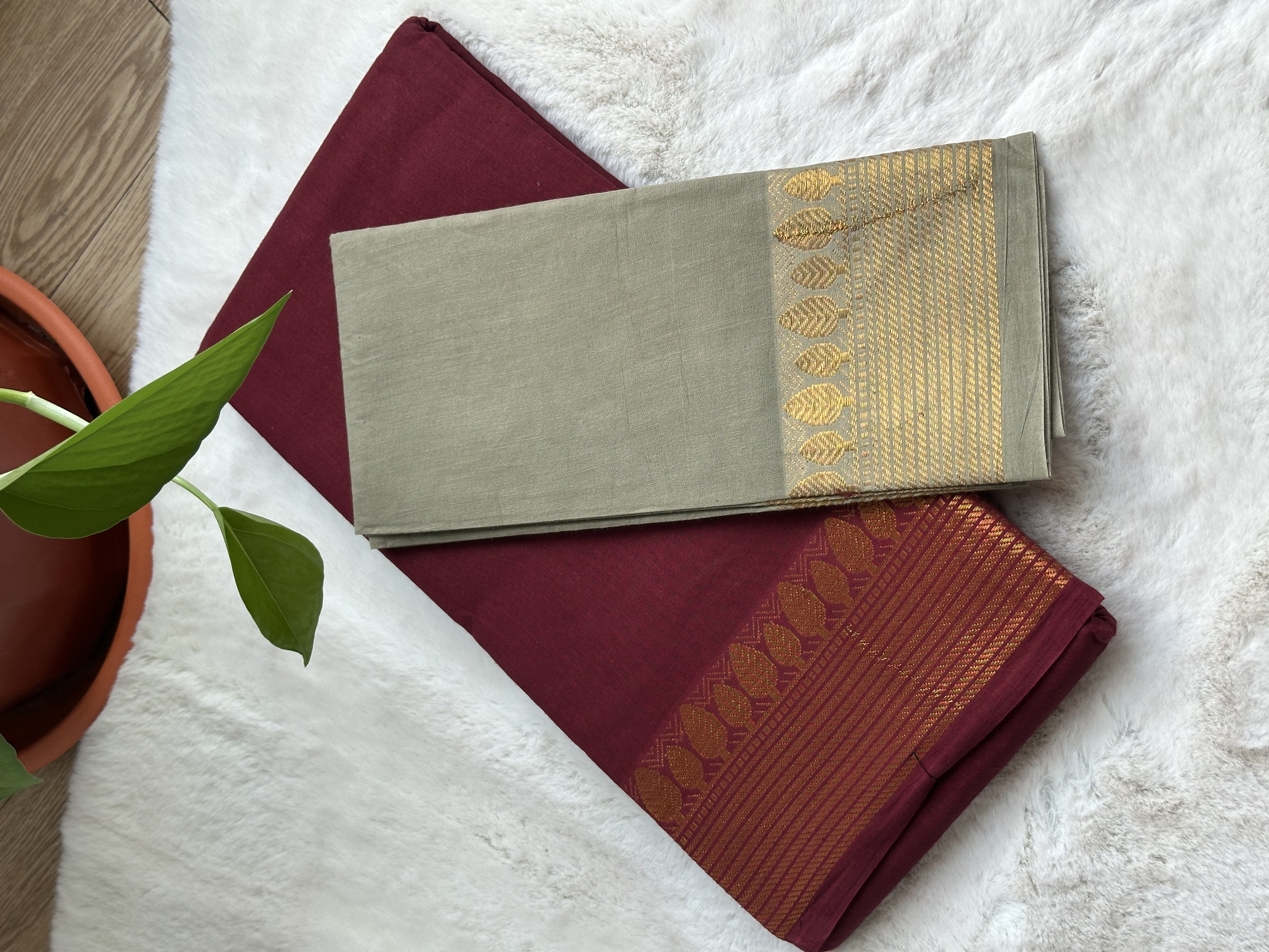 Kadambari Sungudi Saree