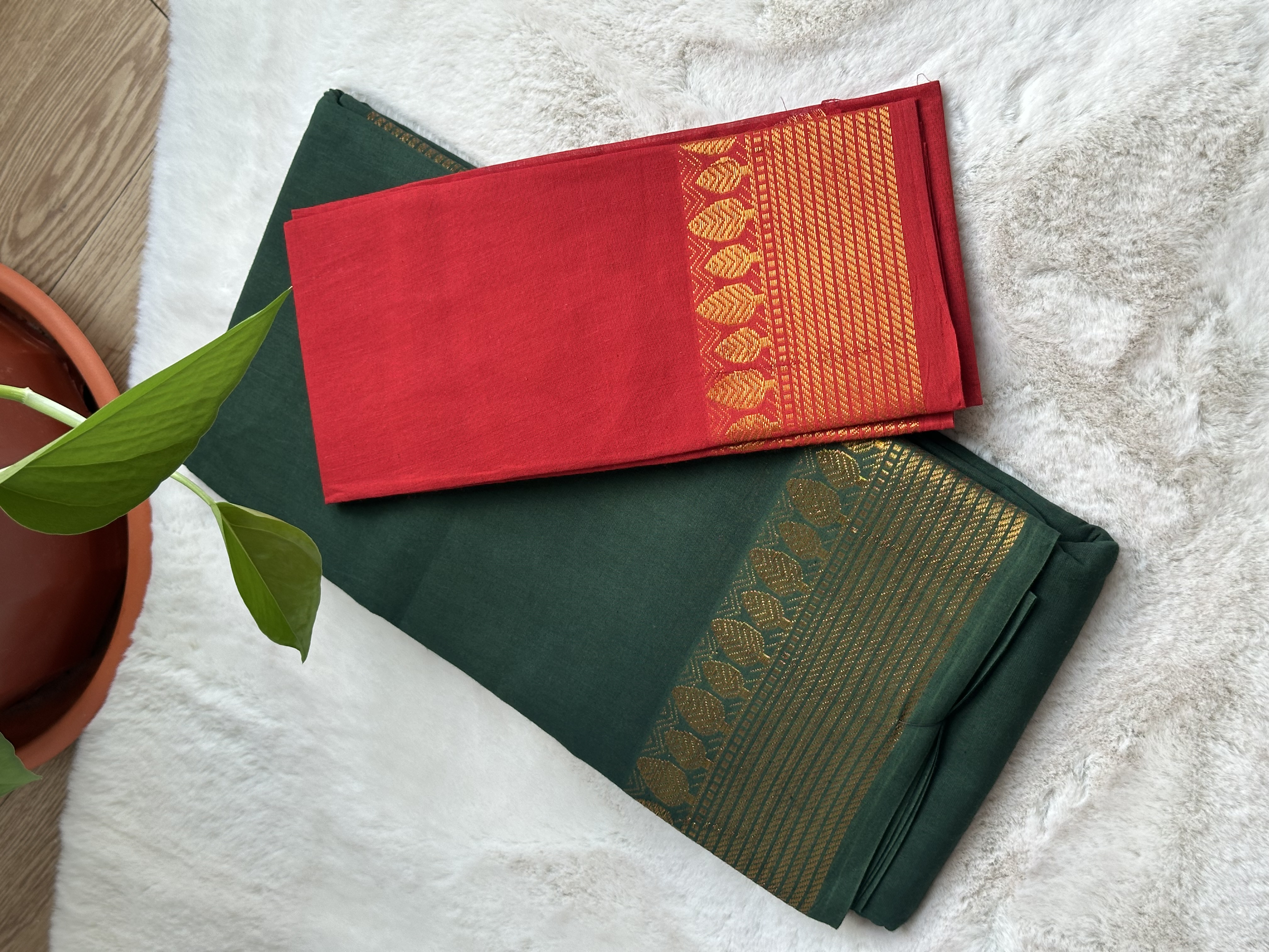 Kadambari Sungudi Saree