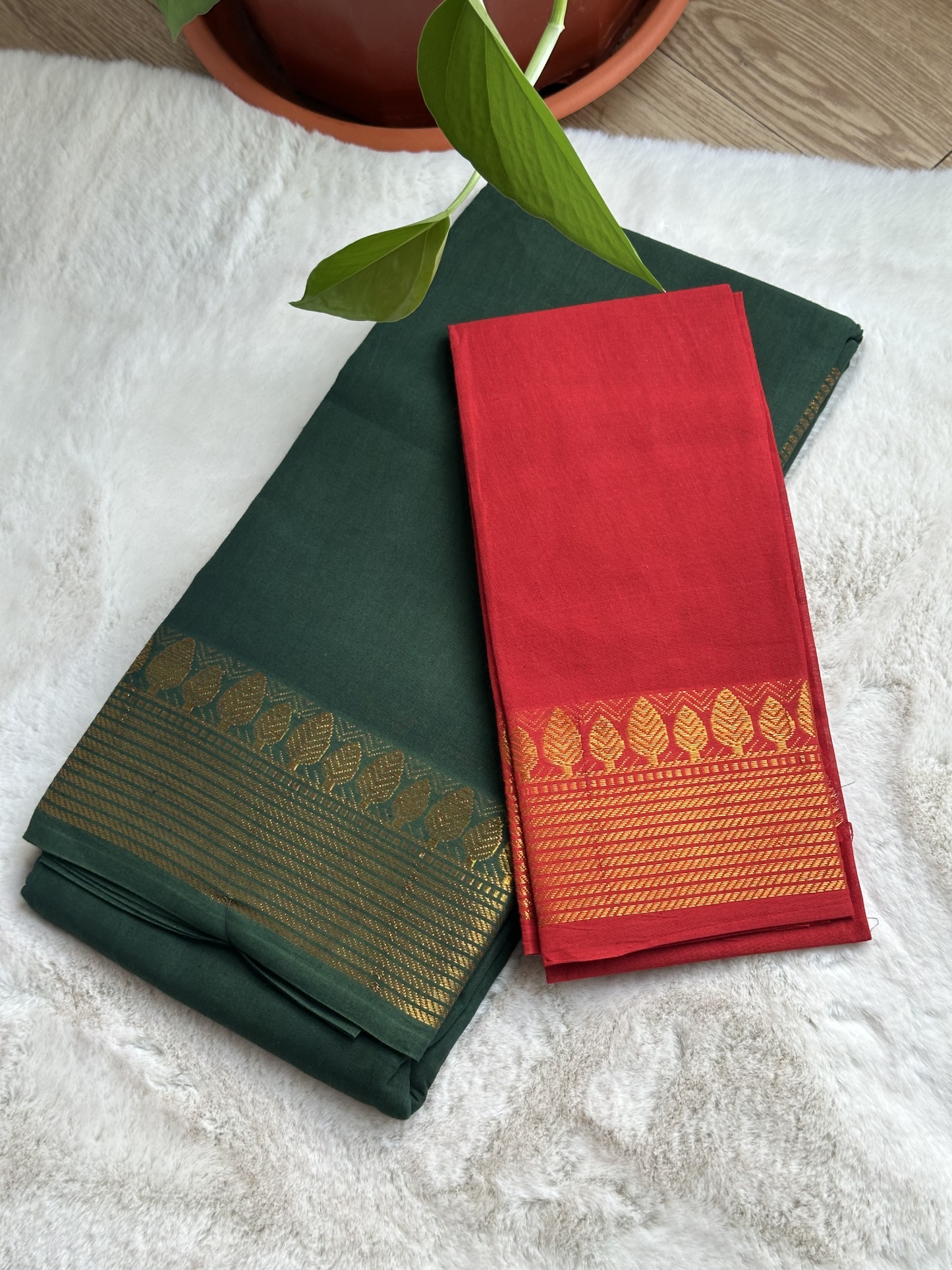 Kadambari Sungudi Saree