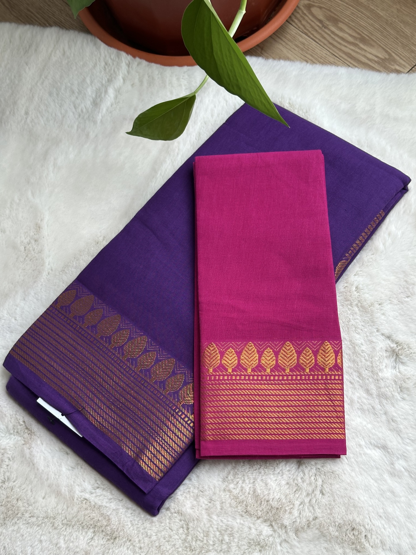 Kadambari Sungudi Saree