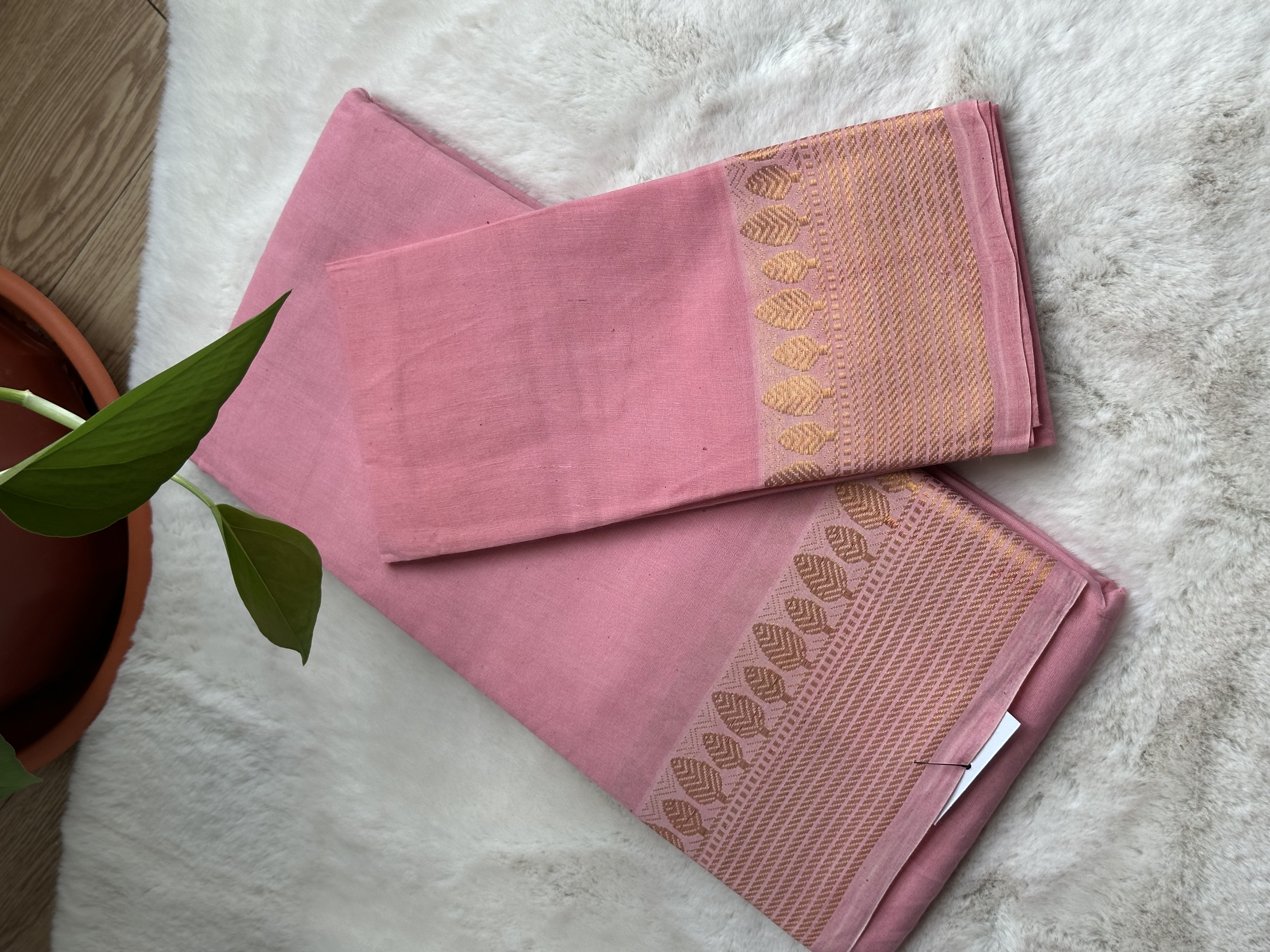 Kadambari Sungudi Saree