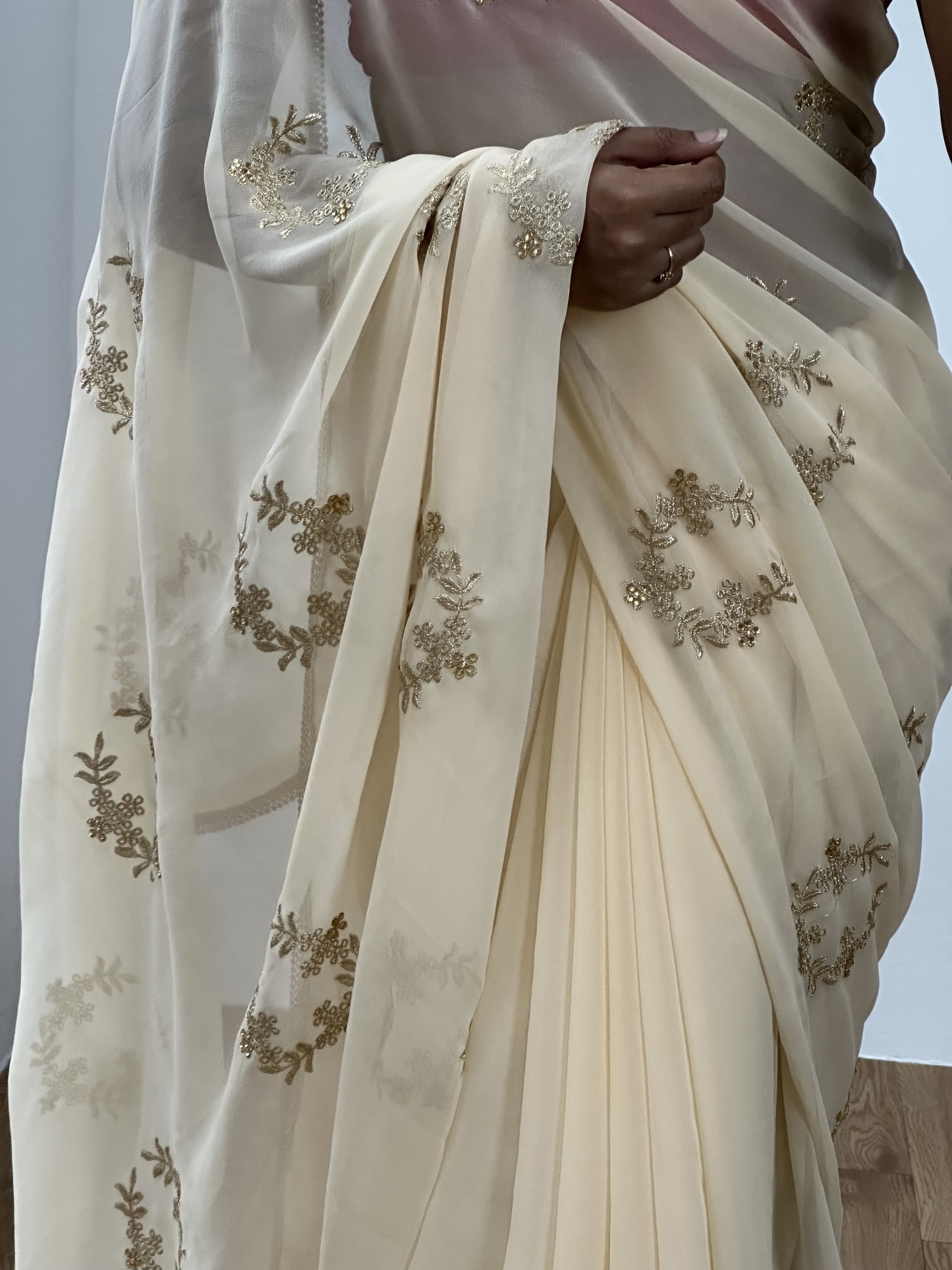 Soft Georgette Zari Embroidery Saree