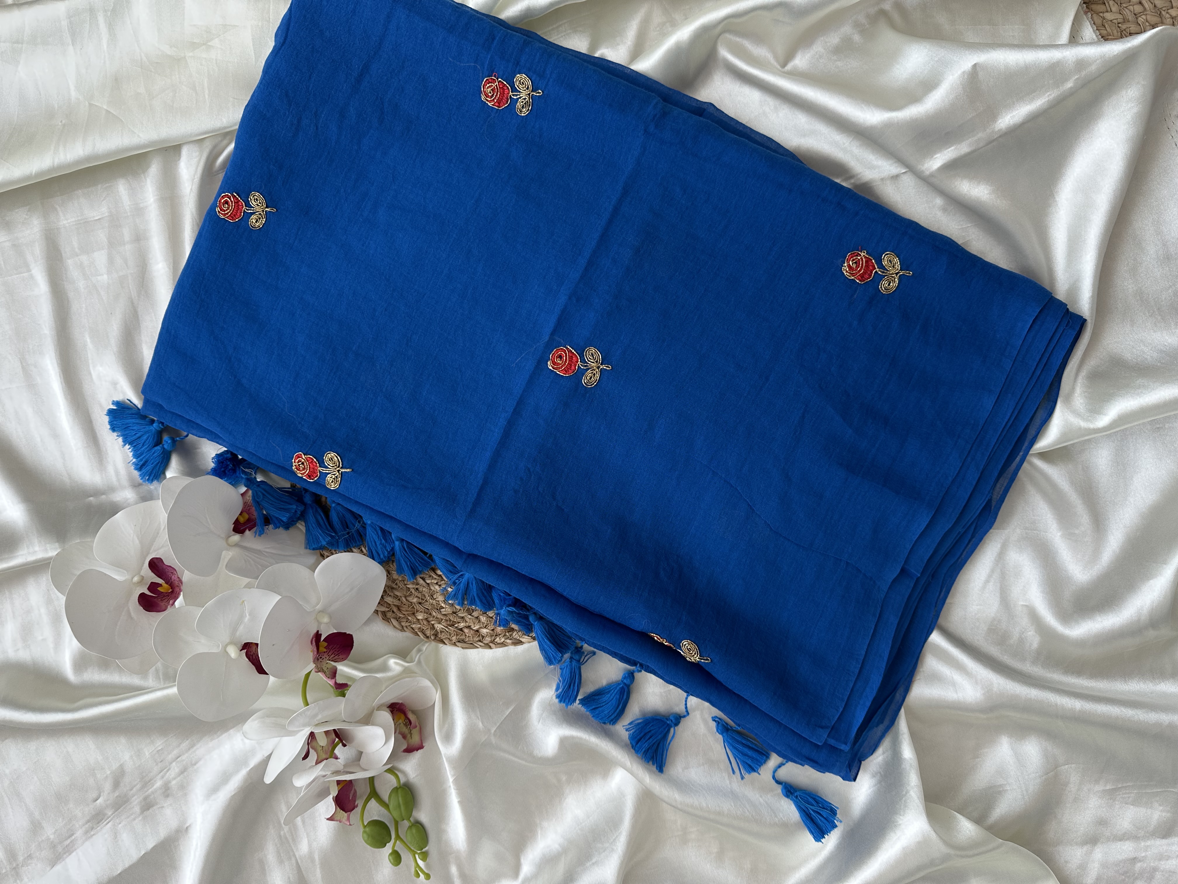 Mul Saree with Roses