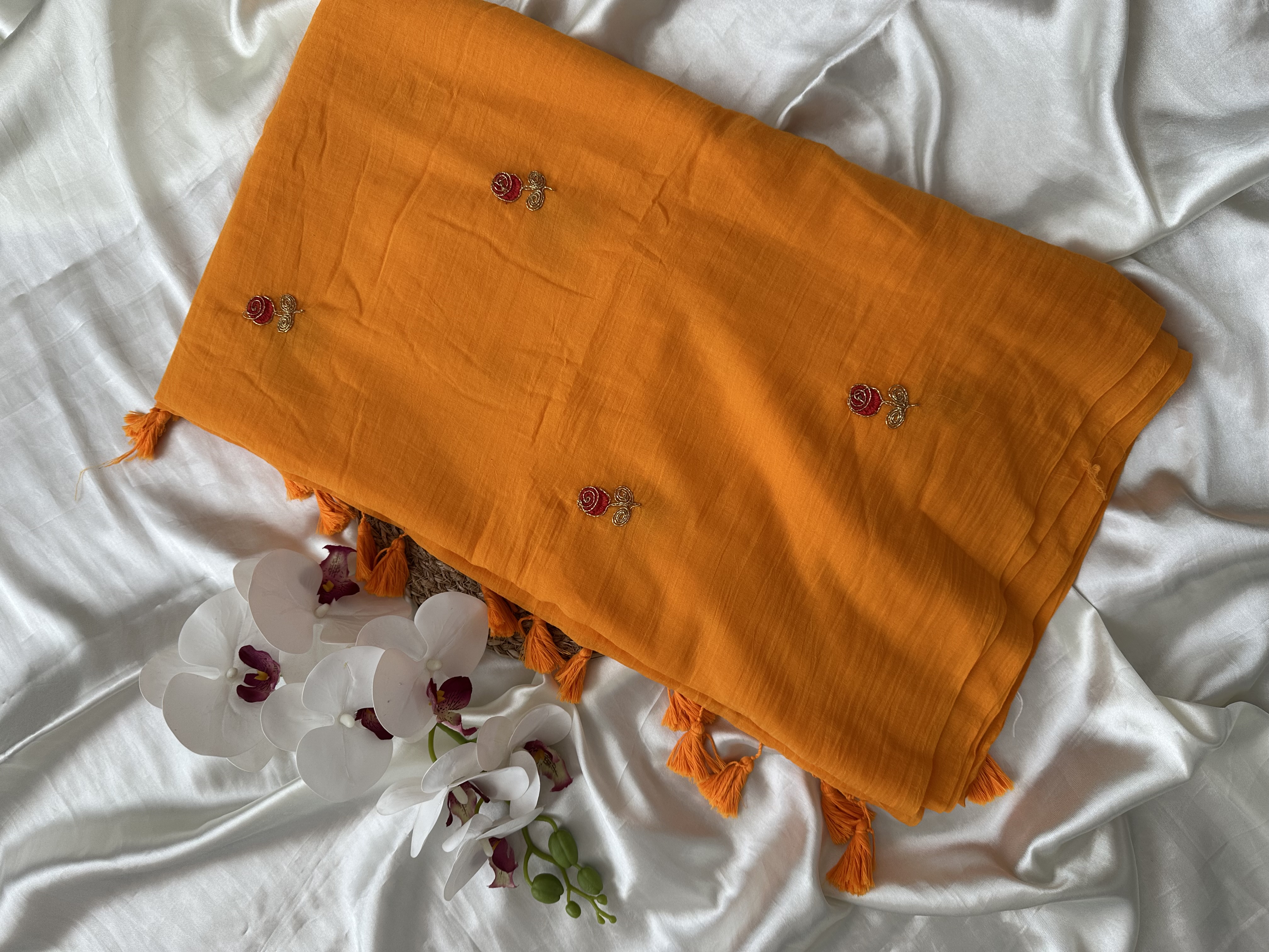 Mul Saree with Roses