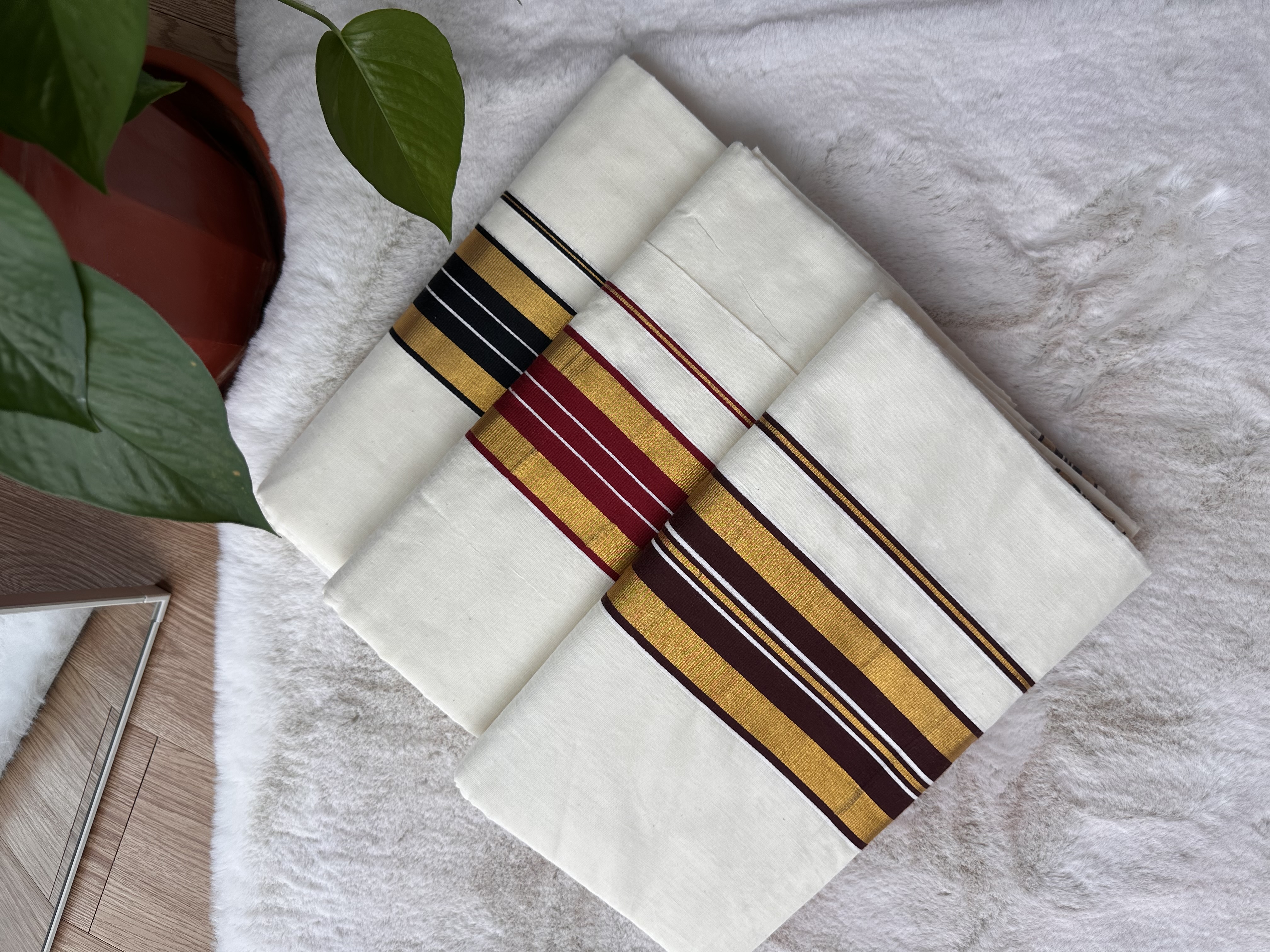 Handloom Cotton Kasavu Saree