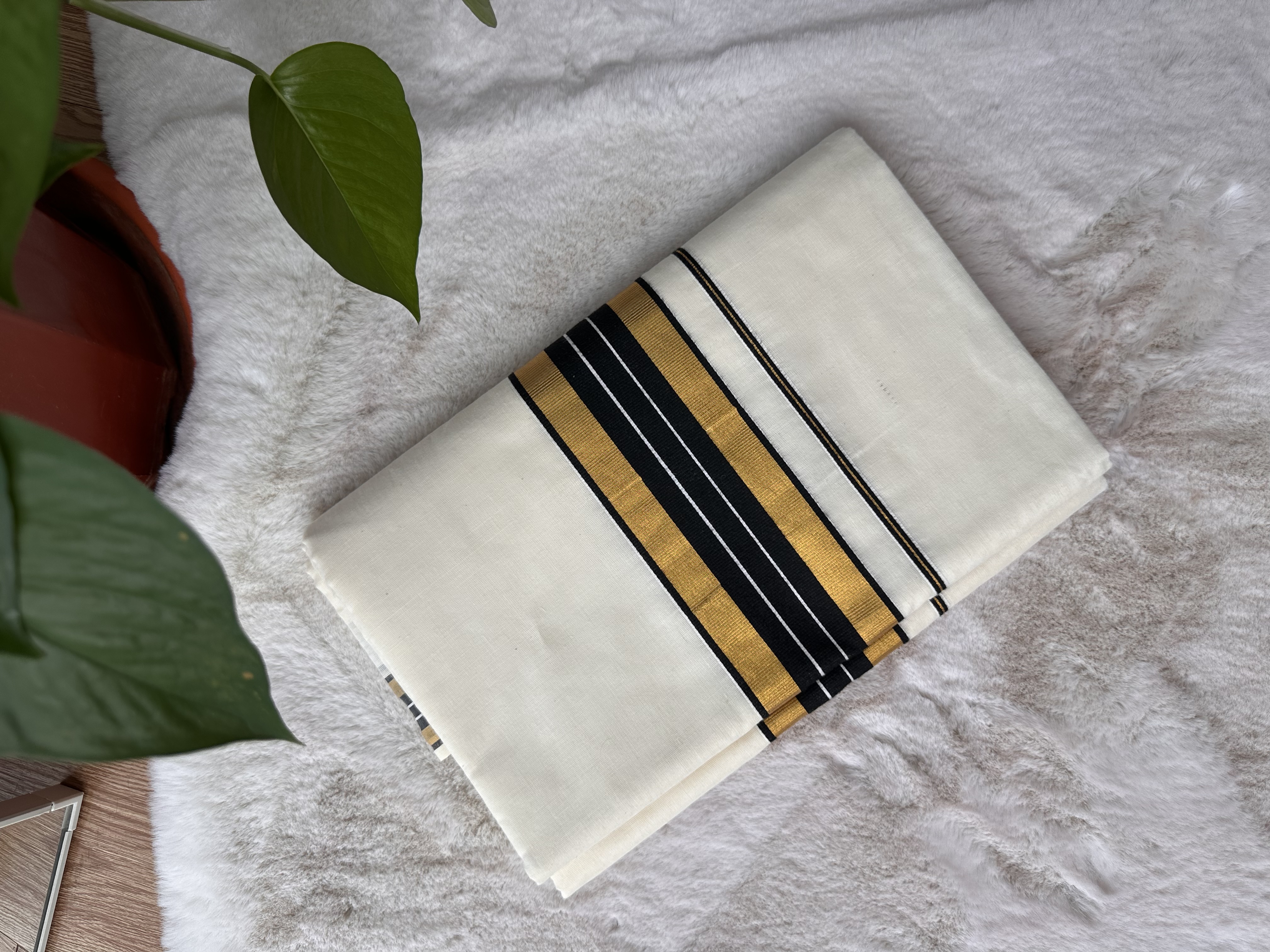 Handloom Cotton Kasavu Saree