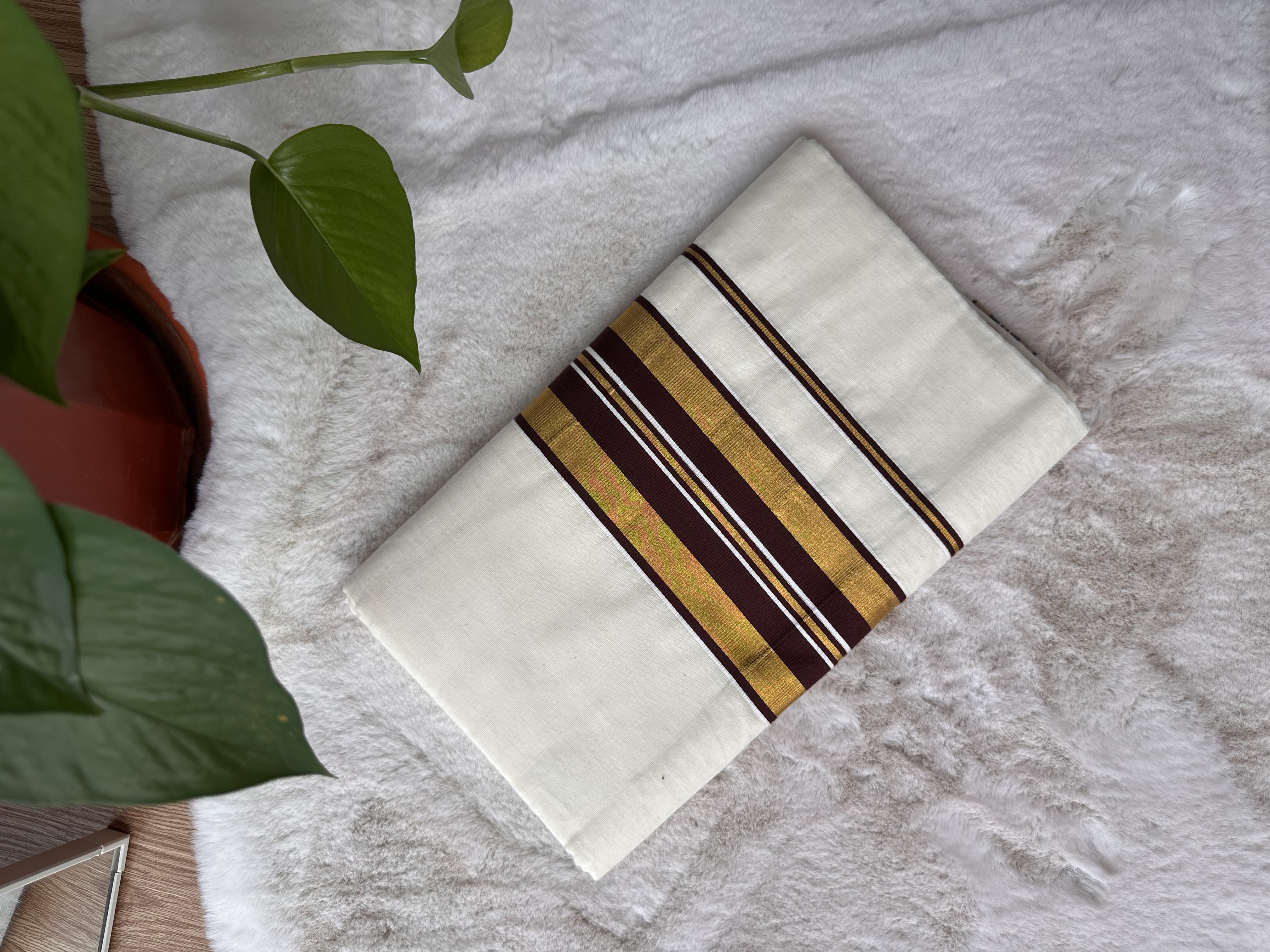 Handloom Cotton Kasavu Saree