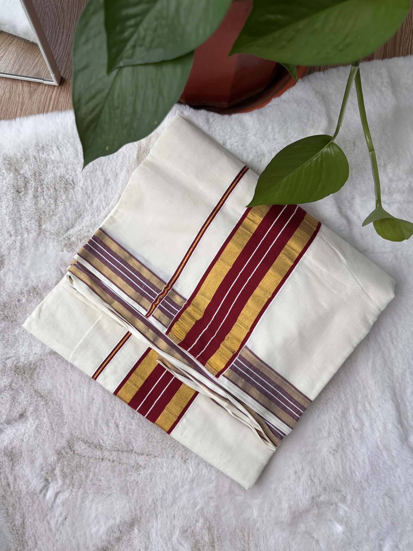 Handloom Cotton Kasavu Saree