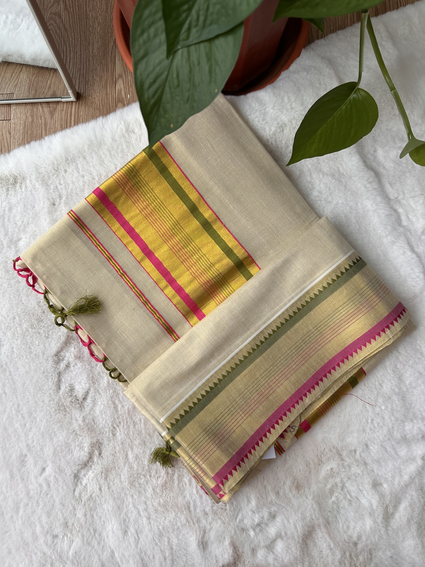 Handloom Tissue Silk Saree