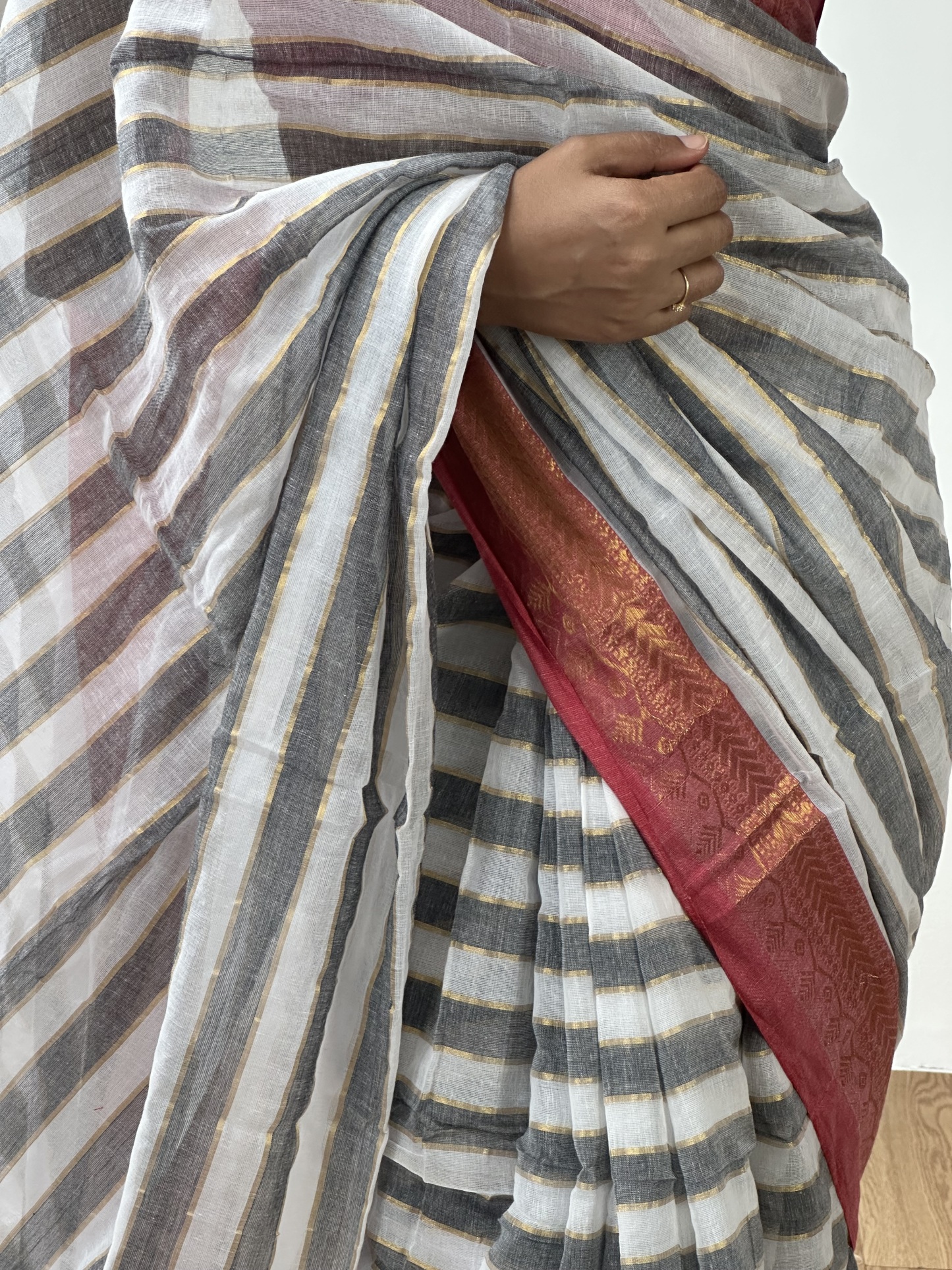 Kanchi Stripes Mul Saree