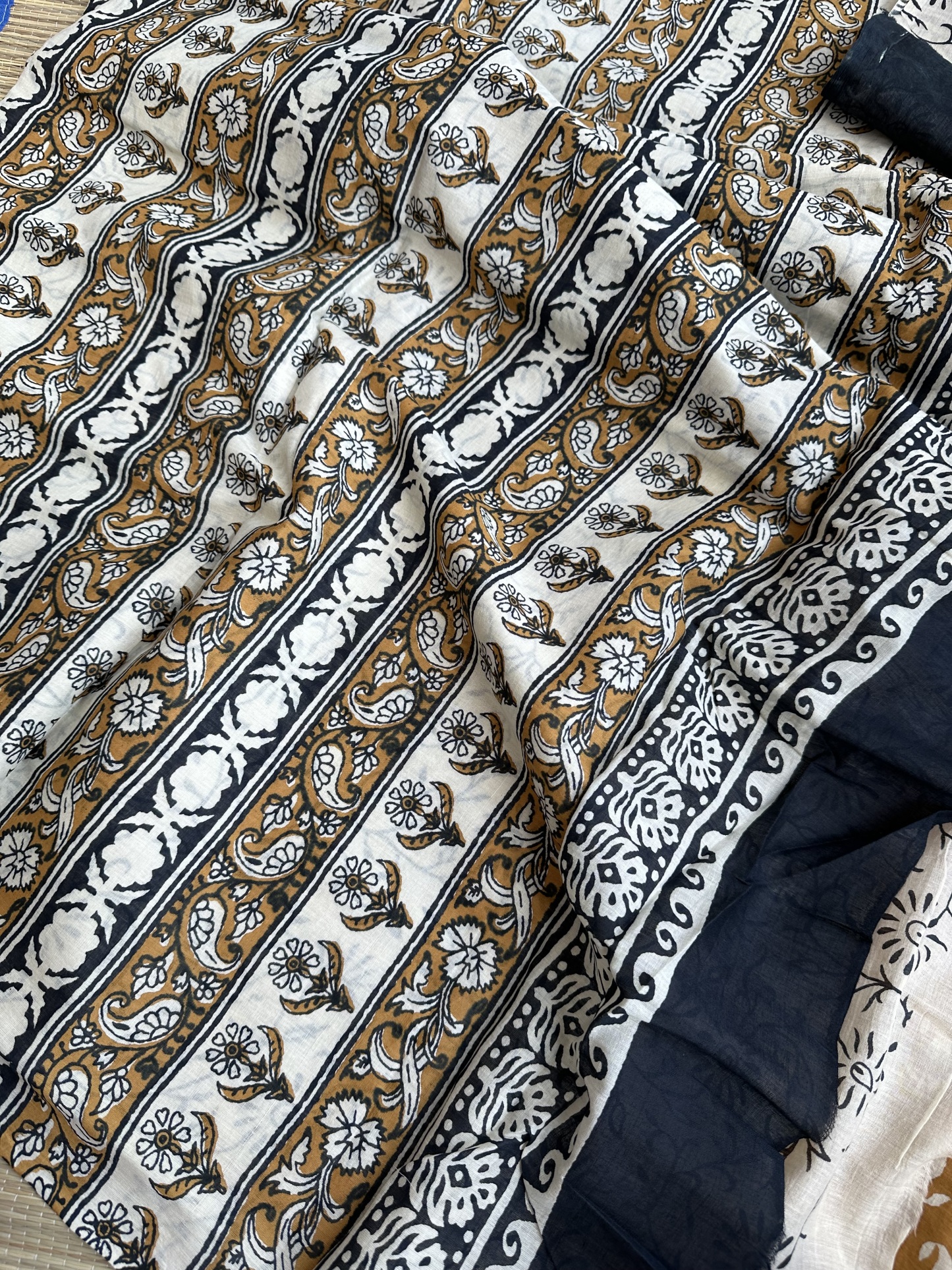 Cotton Handblock Saree (1)