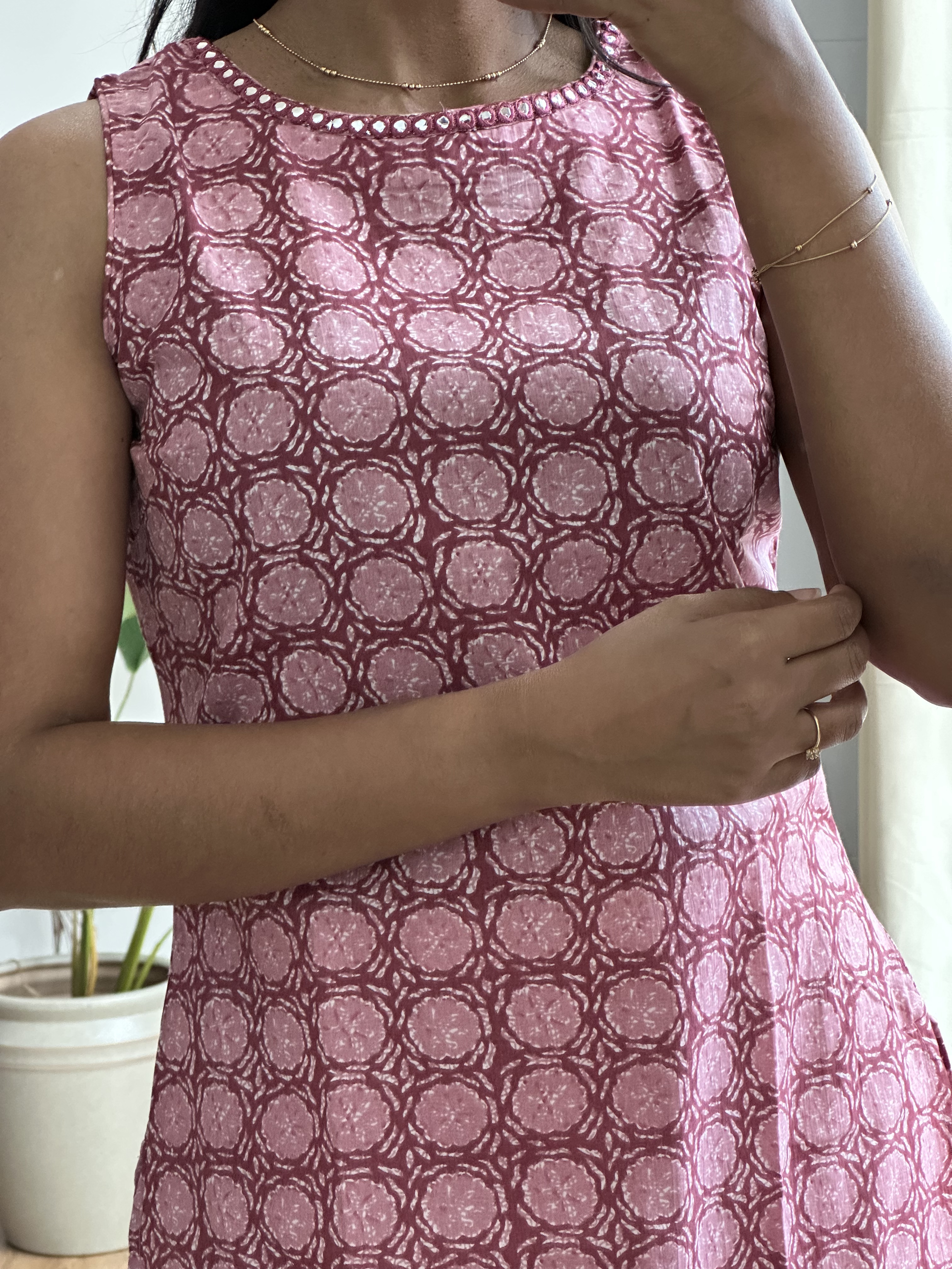 Sleeveless Cotton Kurta