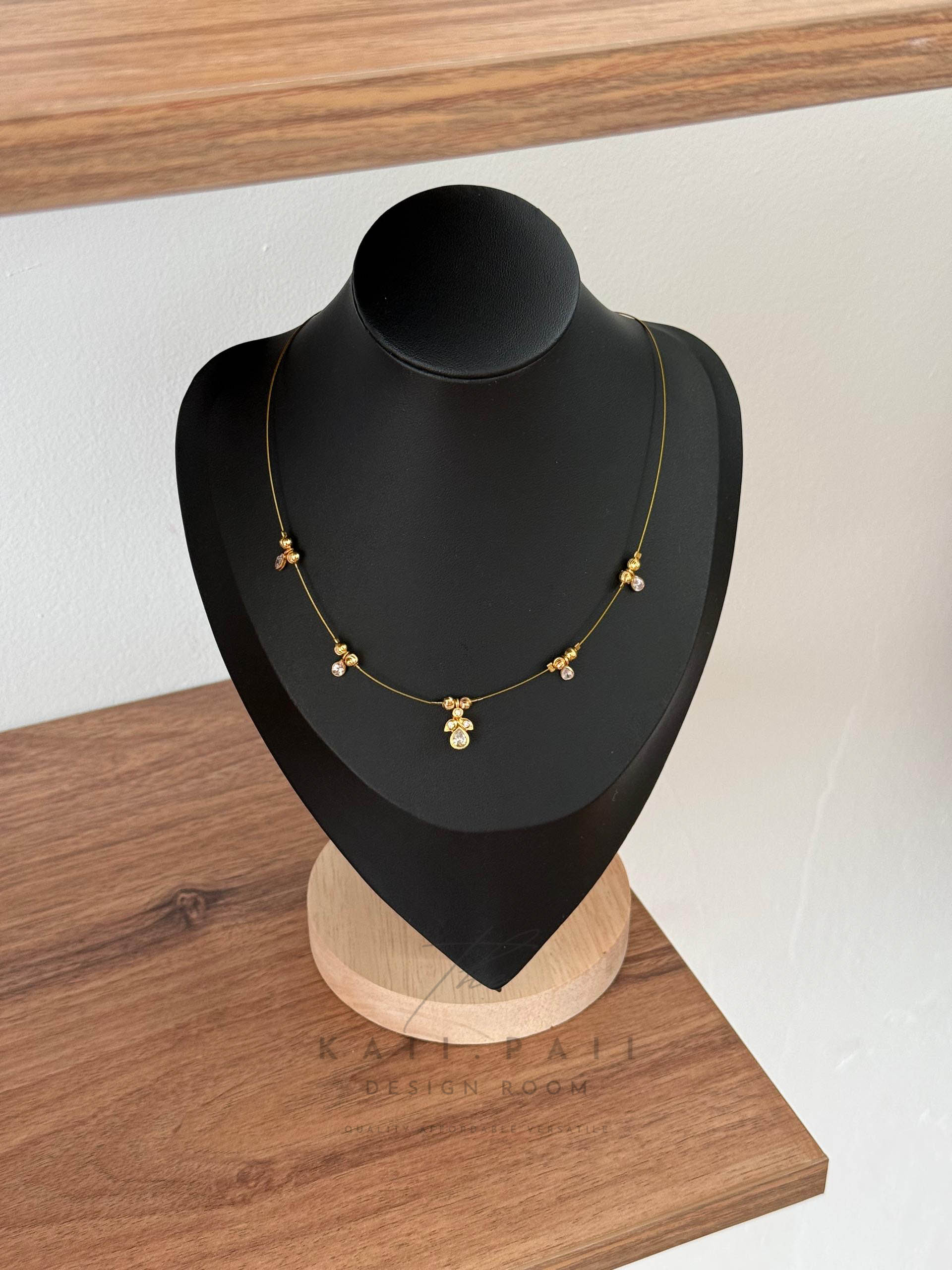 Invisible Choker