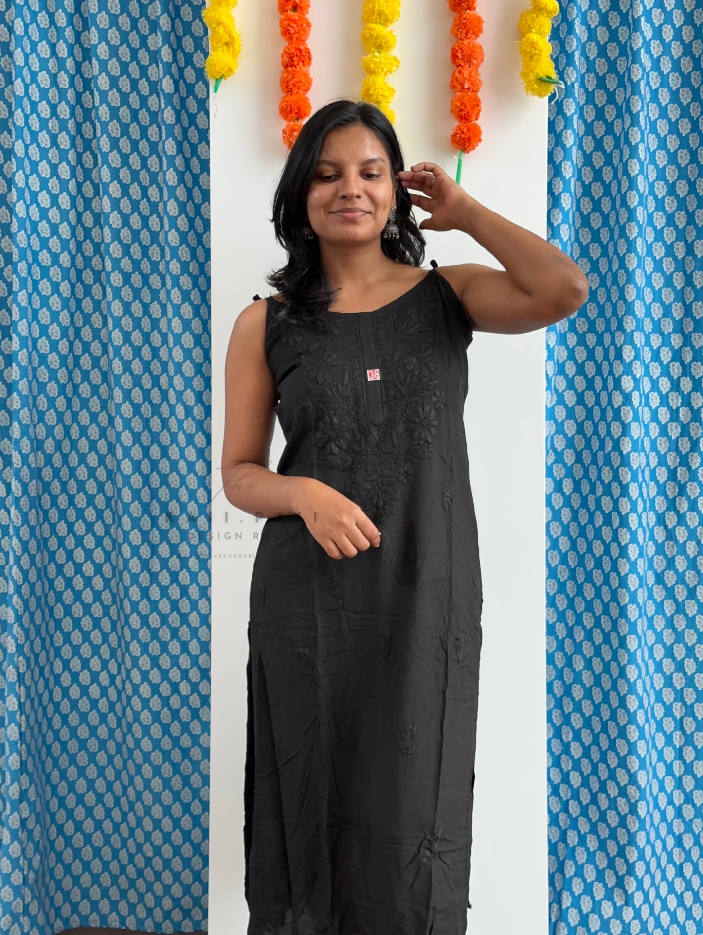Chikankari Strap Kurti