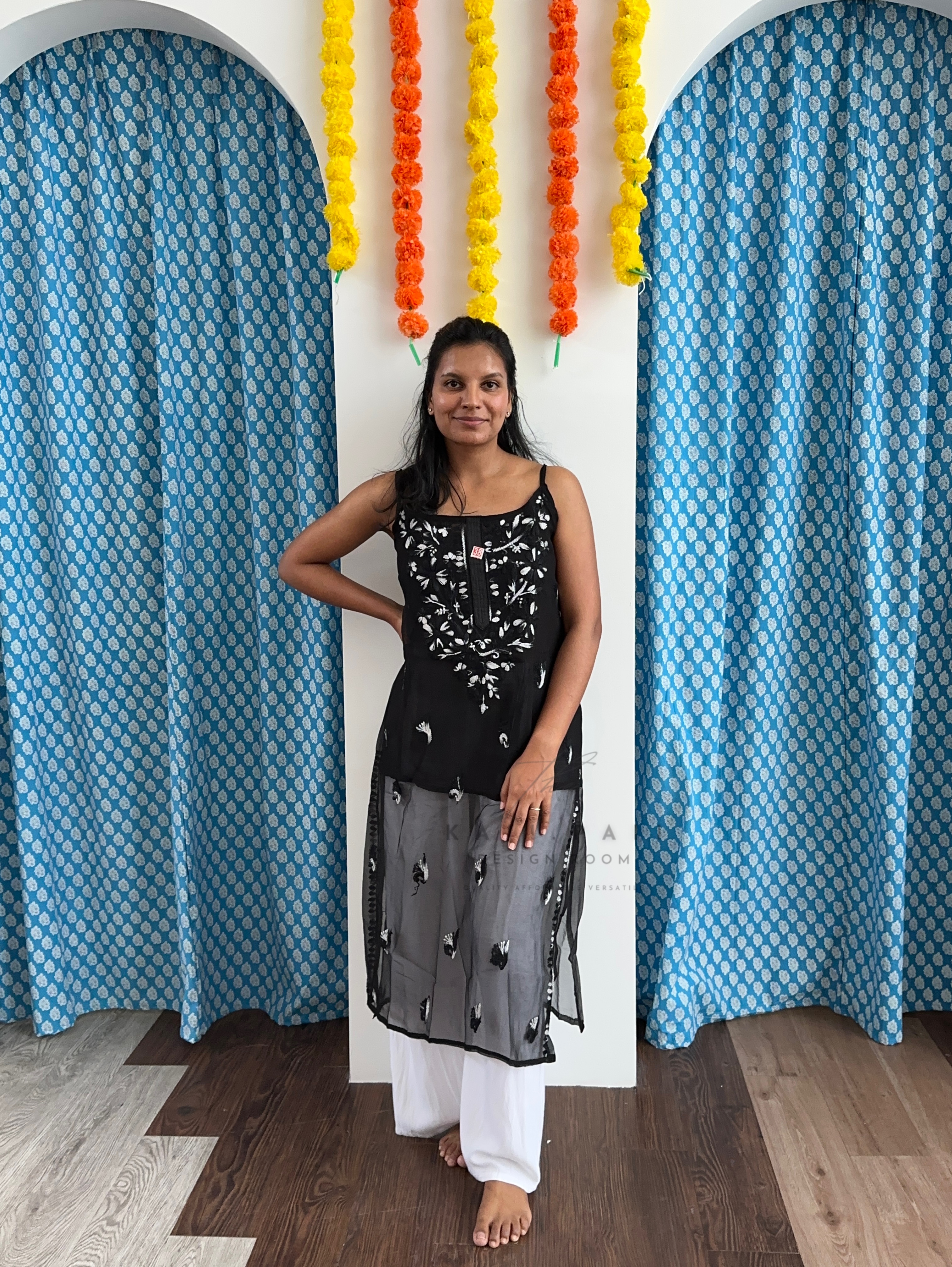 Chikankari Strap Kurti