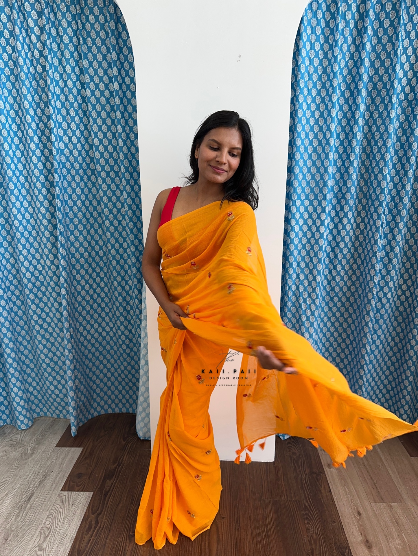 Mul Saree with Roses