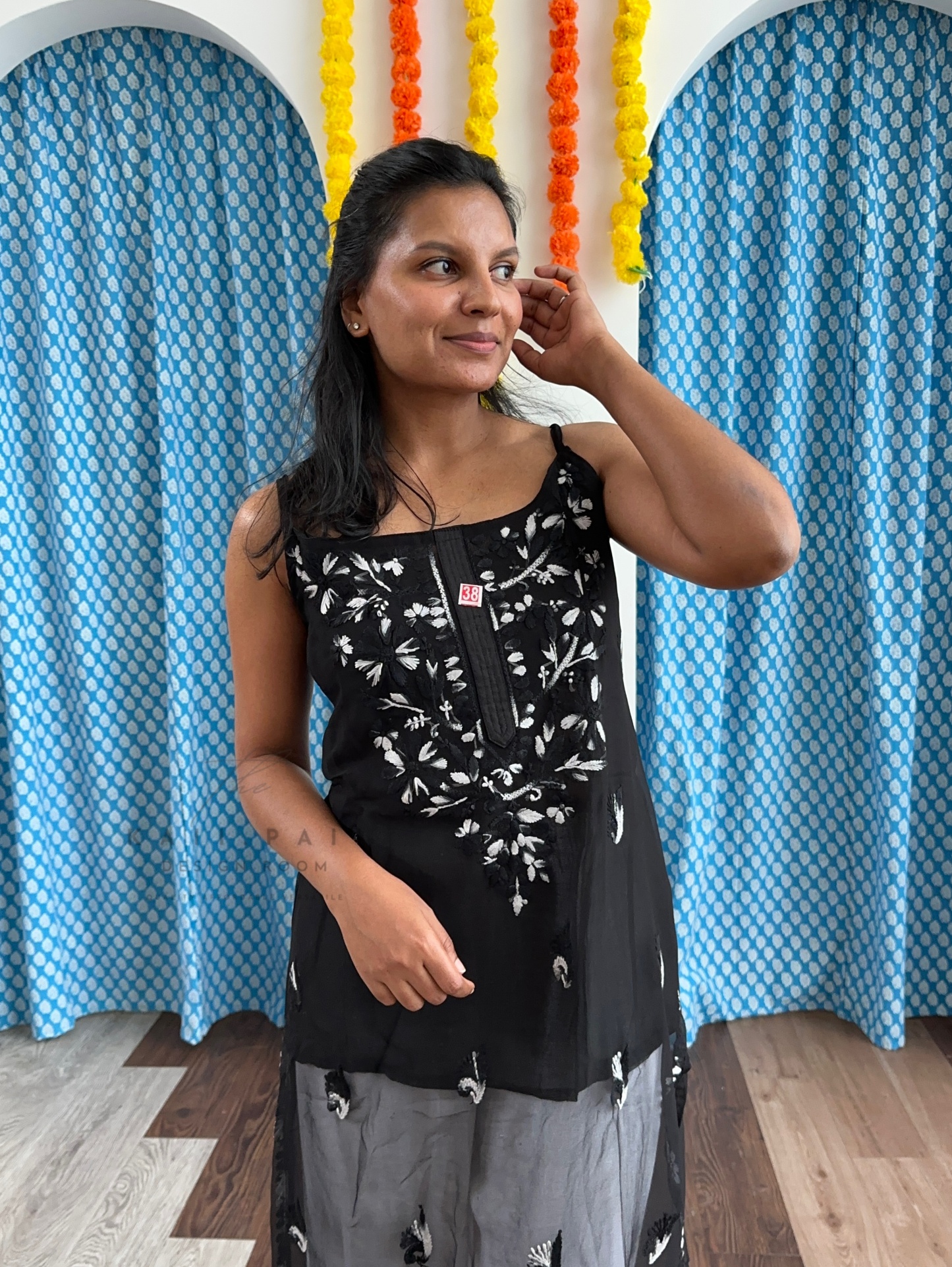 Chikankari Strap Kurti