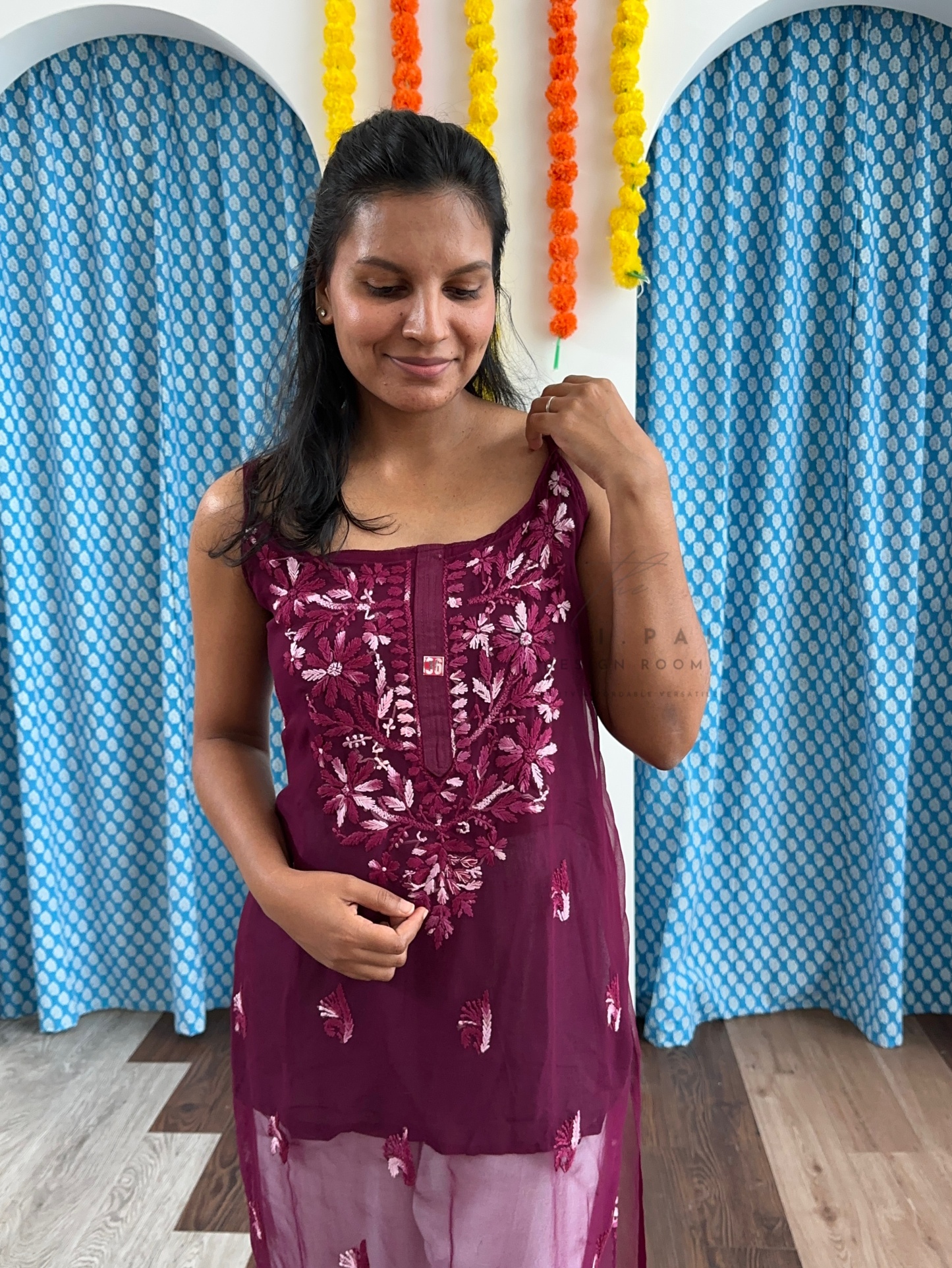Chikankari Strap Kurti