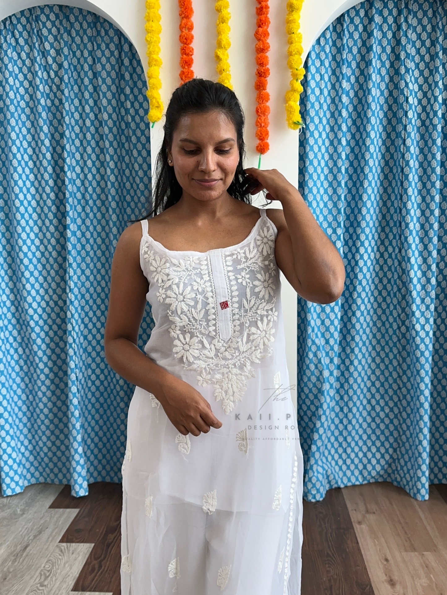 Chikankari Strap Kurti
