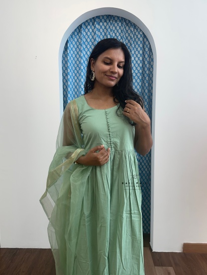 Solid Kurta Set with Organza Dupatta