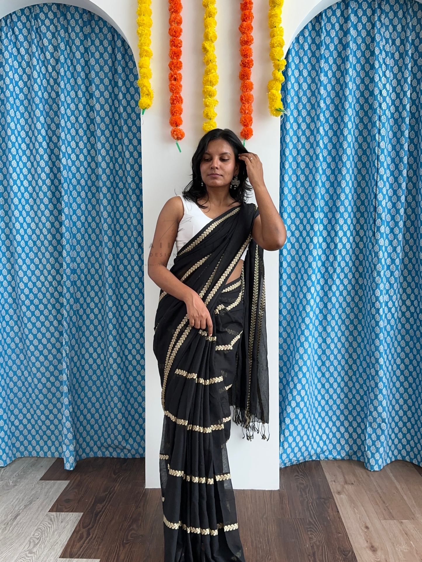 Soft Mul Saree with Threadwork