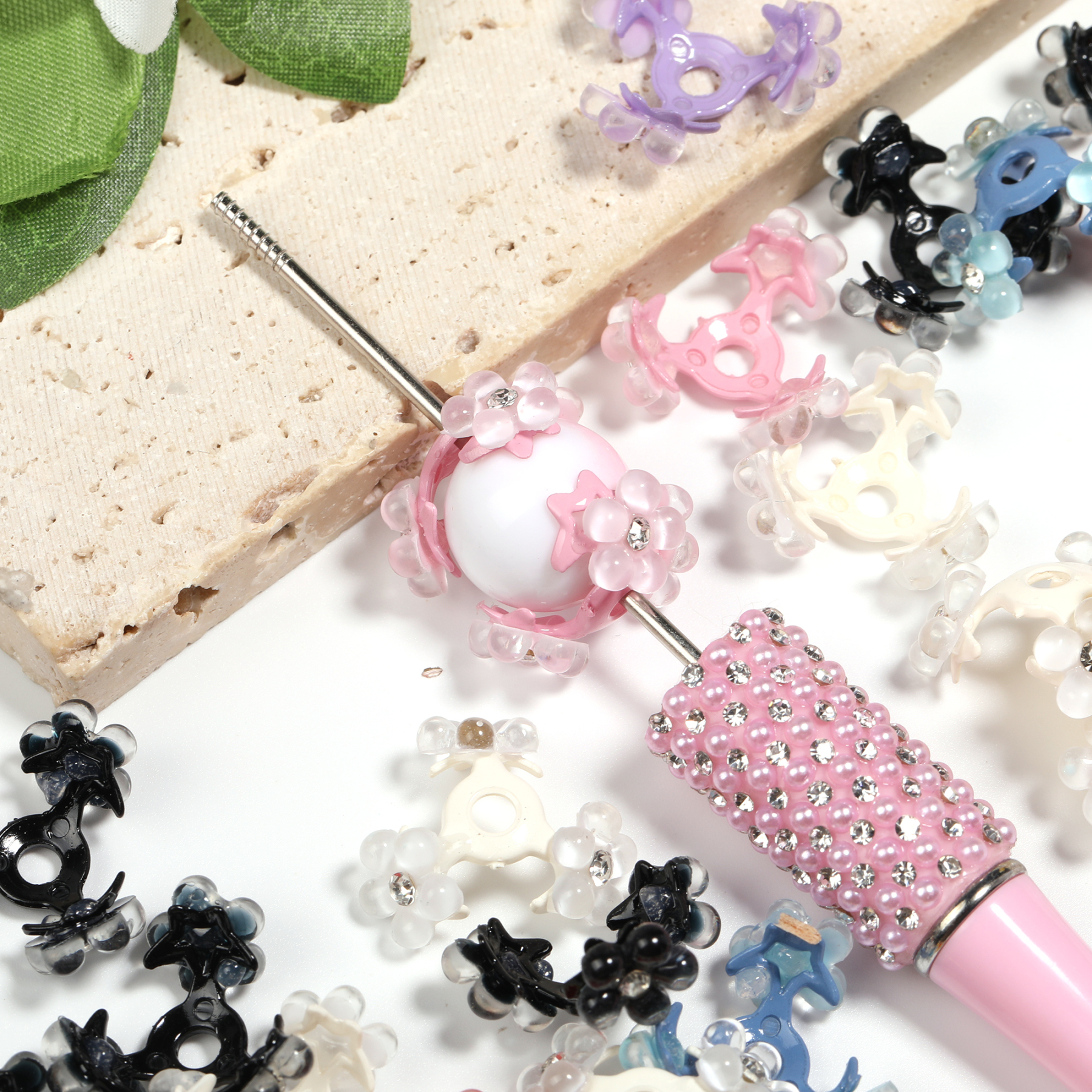 【B211】30pcs petal shape three petals beads-JPM