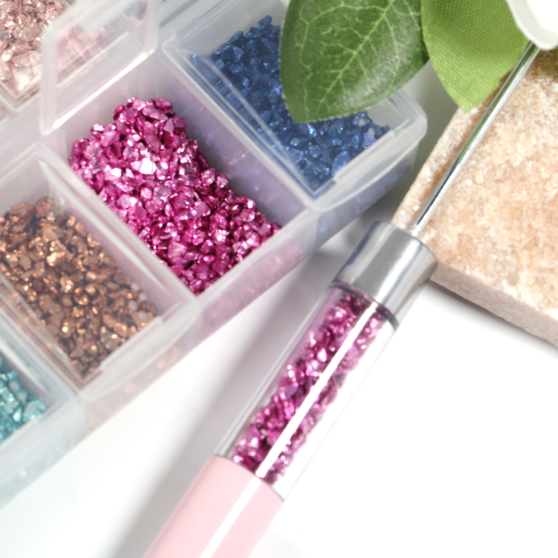 【T223】Mixed Color Transparent Rhinestone Box-JPM