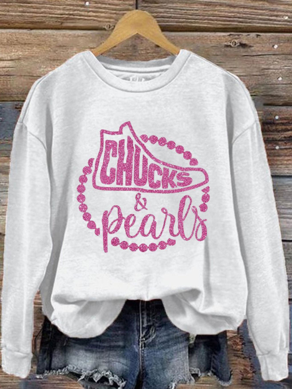 Women's Chucks&Pearls Printed Sweatshirt