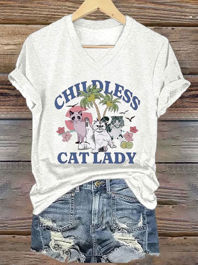 Women's Childless Cat Ladies Print T-Shirt