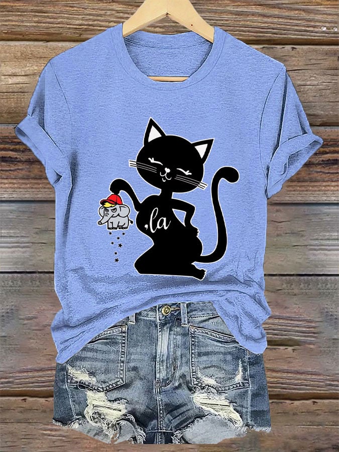 Women's Childless Cat Lady Print T-Shirt