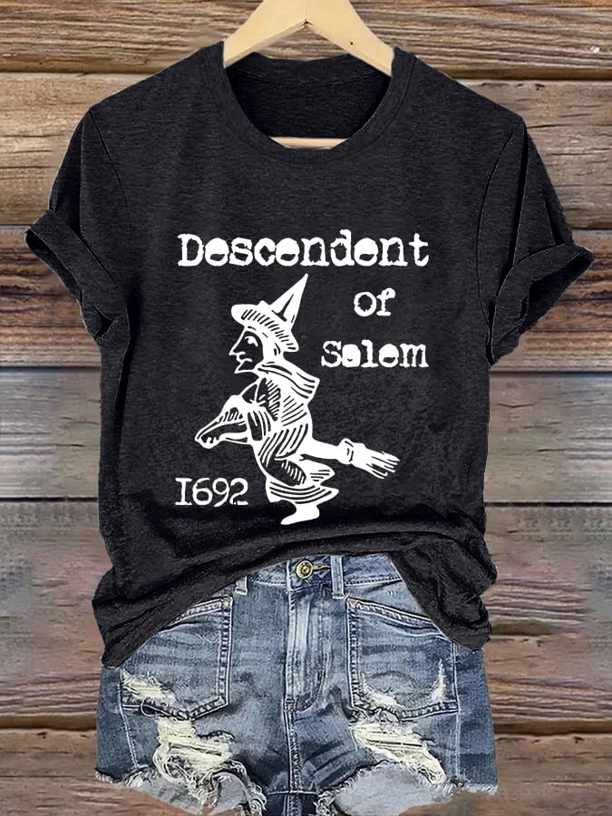 Retro Halloween 1692 Descendent Of Salem Witch Trials Print T-Shirt