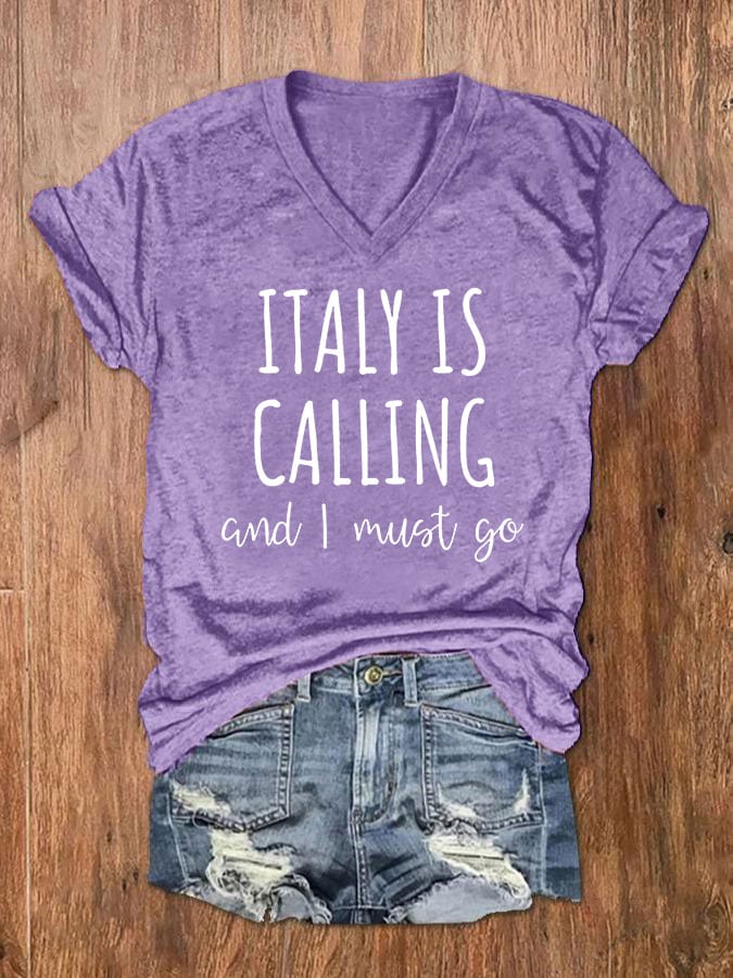 Women's "Italy is calling I must go" printed t-shirt