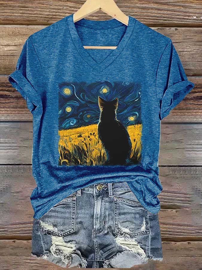 Women's Halloween Cat Looking At A Starry Night Print T-shirt