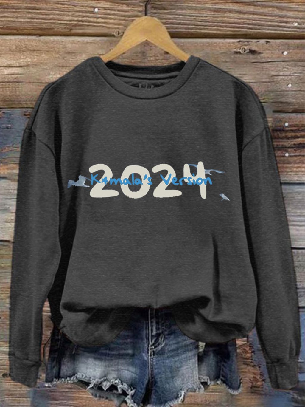 Women's Comma La's Version 2024 Printed Sweatshirt