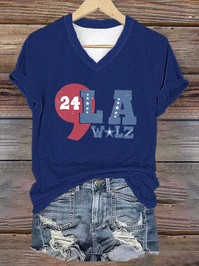 Women's Comma La And Walz Print V-Neck T-Shirt