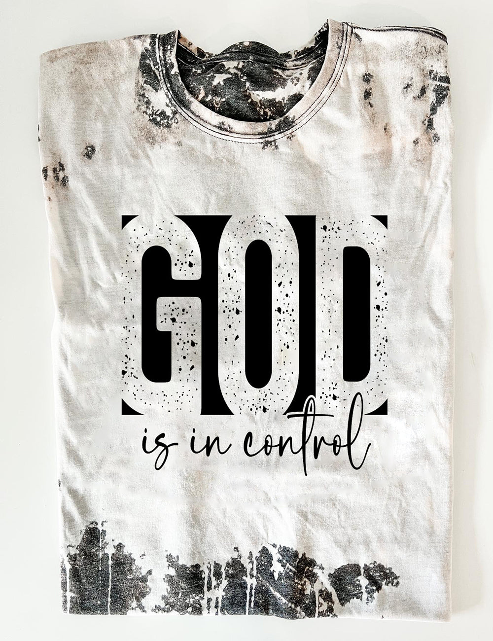Women's God Is In Control Print T-Shirt