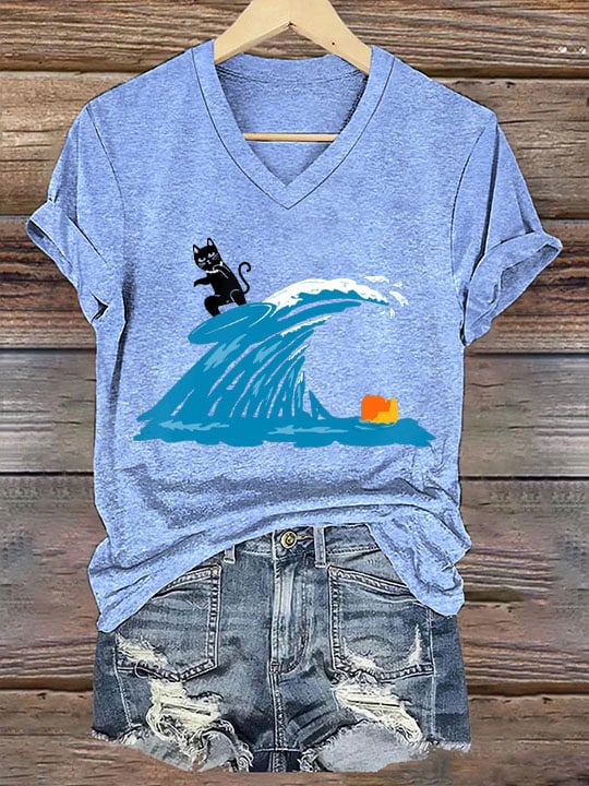 Women's Blue Wave And Black Cat Printed V-Neck T-Shirt
