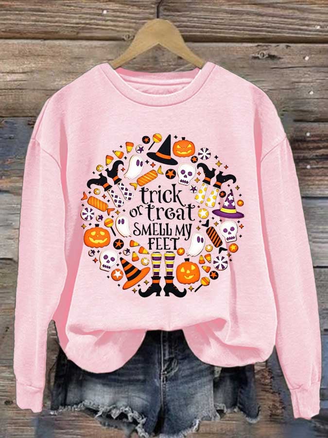 Women's Trick Or Treat Print Round Neck Sweatshirt
