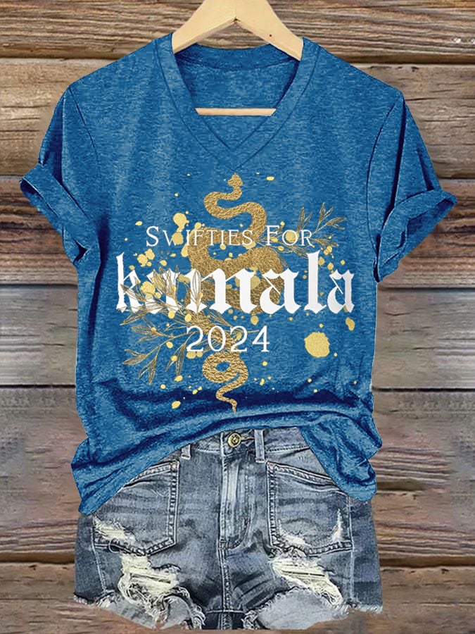 This Childless Cat Lady is Voting La Casual V Neck T-Shirt