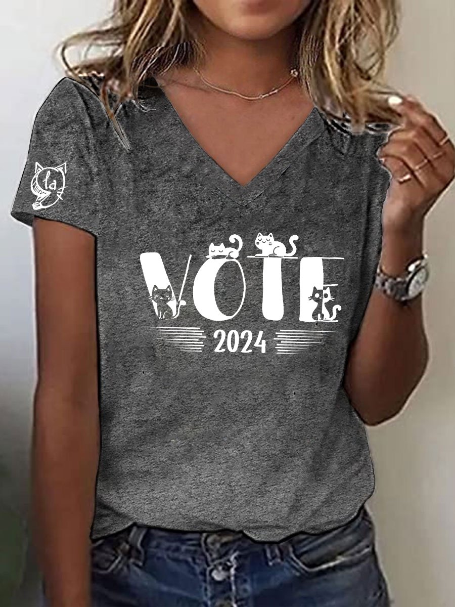 Women's Childless Cat Ladies Printed Casual V Neck T-Shirt