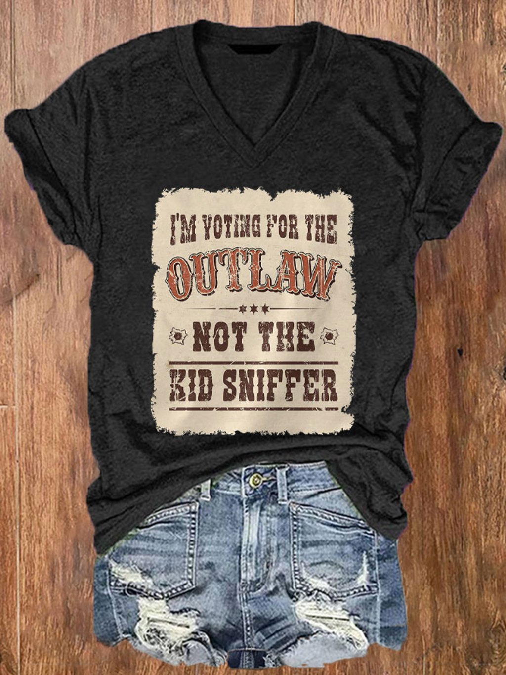 Women's I'm Voting For The Outlaw Not The Kid Sniffer Print T-Shirt