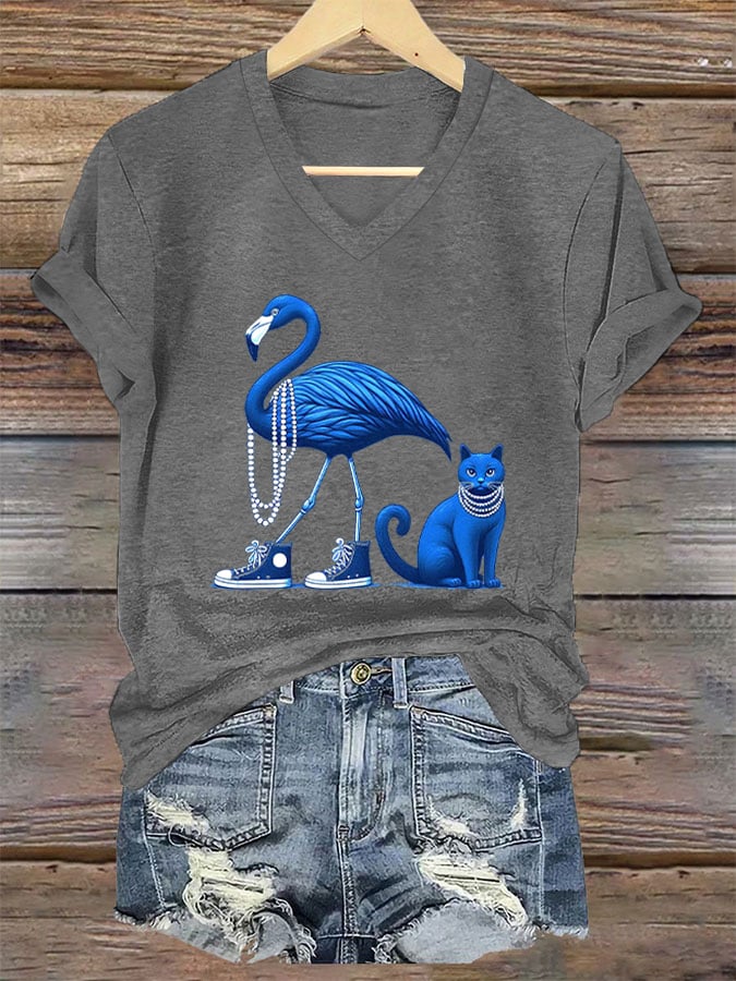 Women's Pearl Necklace Canvas Shoes Flamingo & Pearl Necklace Blue Cat Print Casual V-Neck T-Shirt