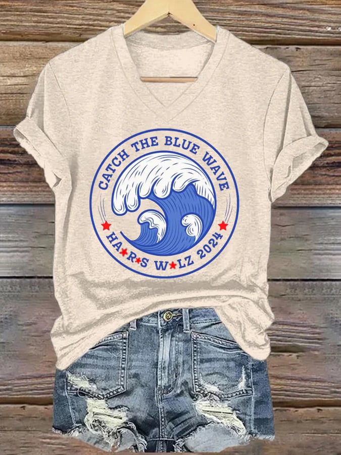 Women's La Catch The Blue Wave Printed Short-Sleeved T-Shirt