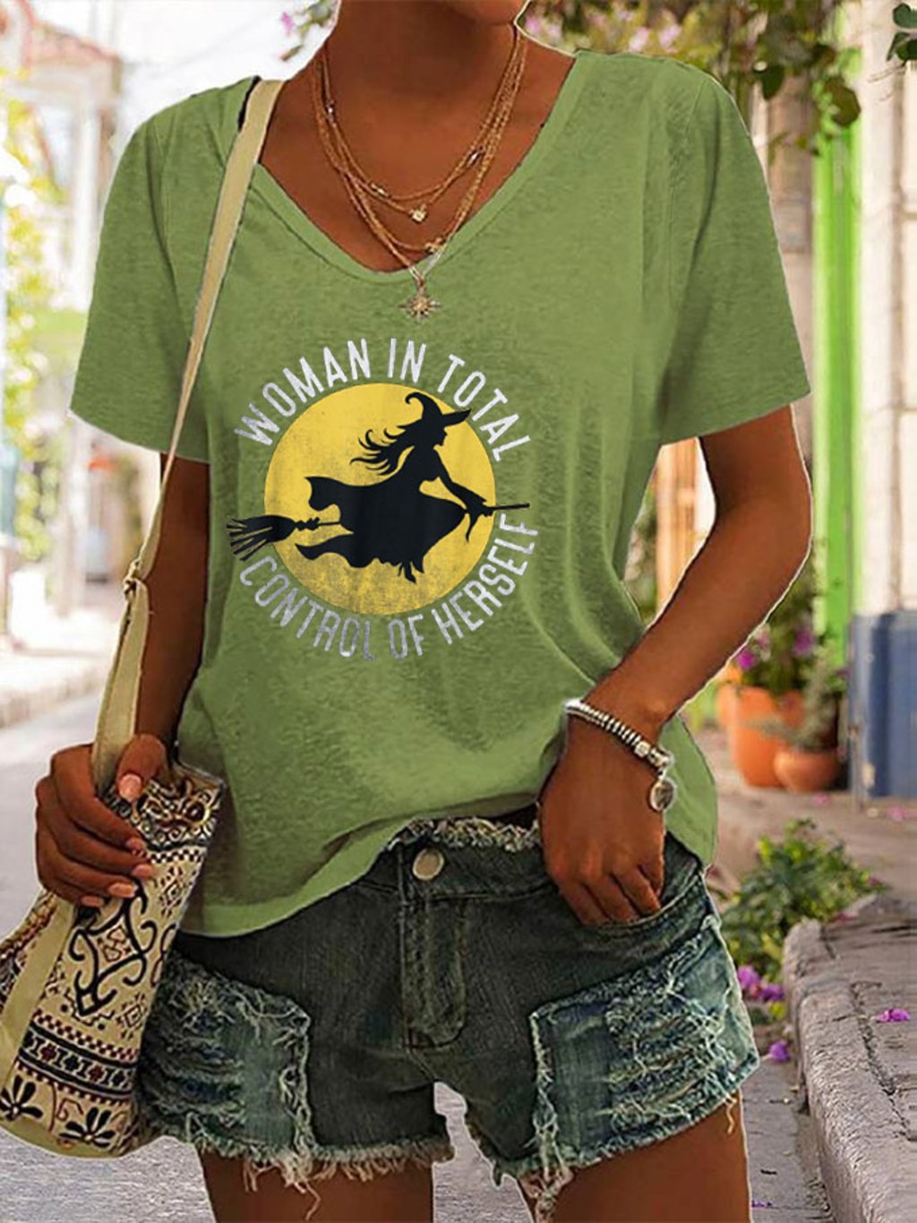 Women's Witch Woman In Total Control Herself Powherful Print V-Neck T-Shirt