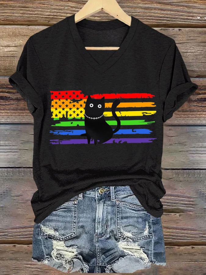 Women's Cat Wearing Pearls Color Print Casual T-Shirt