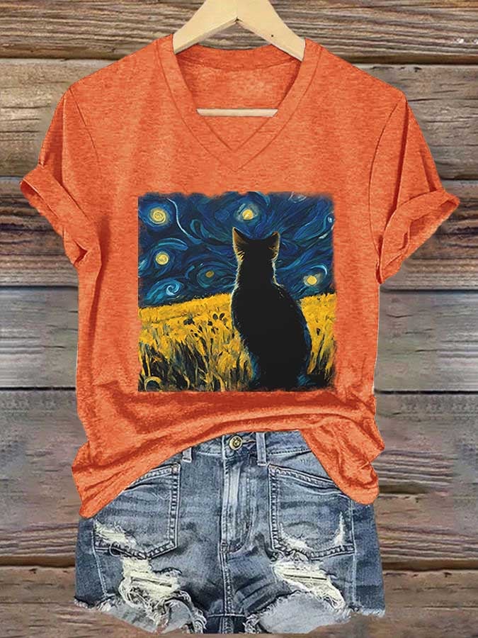 Women's Halloween Cat Looking At A Starry Night Print T-shirt