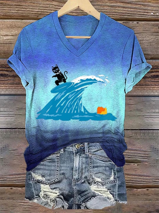 Women's Blue Wave And Black Cat Printed V-Neck T-Shirt