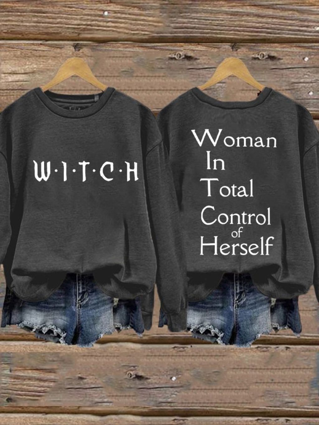 Women's Witch Woman In Total Control Herself Powherful Printed Sweatshirt