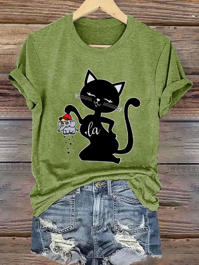 Women's Childless Cat Lady Print T-Shirt